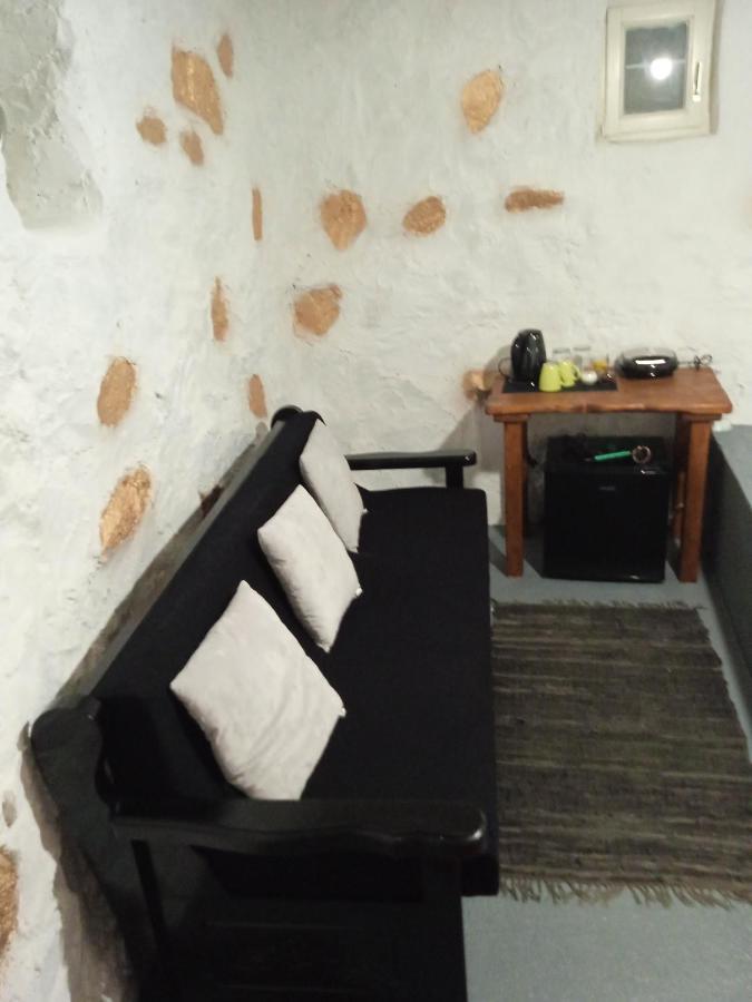 Pyrgi Artemis Place Mykonos Town Exteriör bild