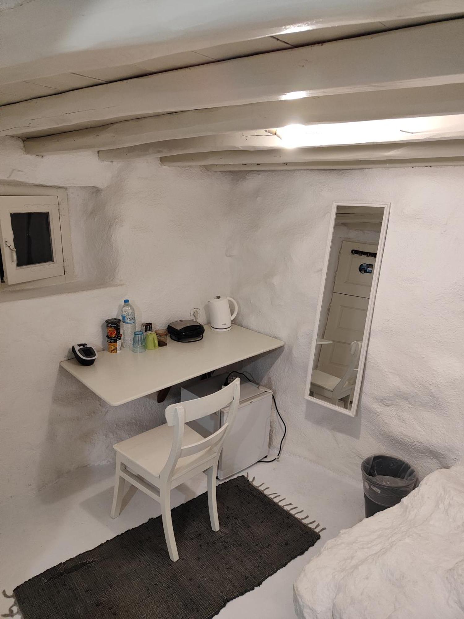 Pyrgi Artemis Place Mykonos Town Exteriör bild